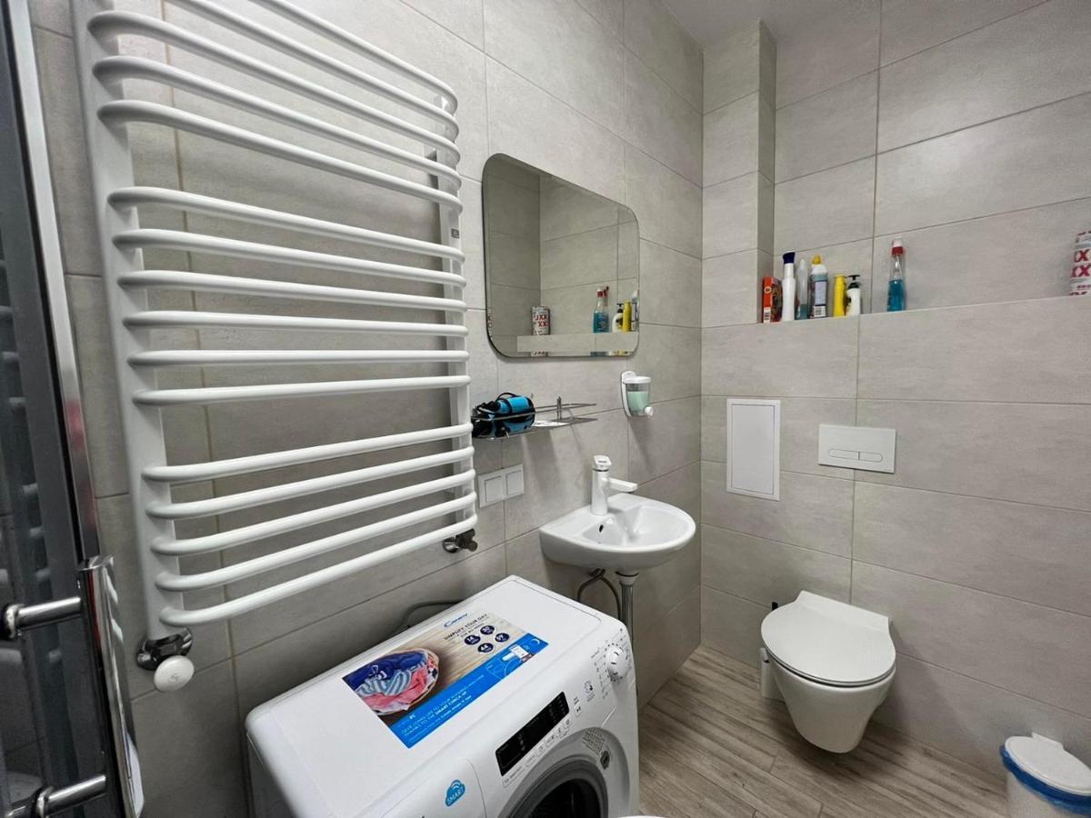 Transfer Apartament І.Franka 59 Lemberg Exterior foto